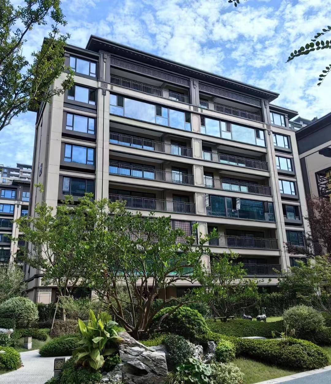 套户型丨最新房价+户型图+小区环境+配套+资讯+地铁距离+售楼处电话+一房一价保利天奕 (上海)网站-2025楼盘评测_上海浦东保利天奕 2025最新价格配(图14)