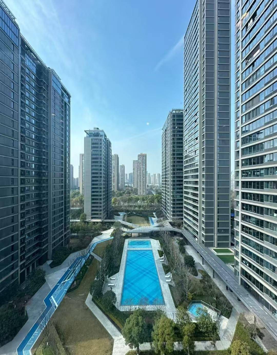 套户型丨最新房价+户型图+小区环境+配套+资讯+地铁距离+售楼处电话+一房一价保利天奕 (上海)网站-2025楼盘评测_上海浦东保利天奕 2025最新价格配(图56)