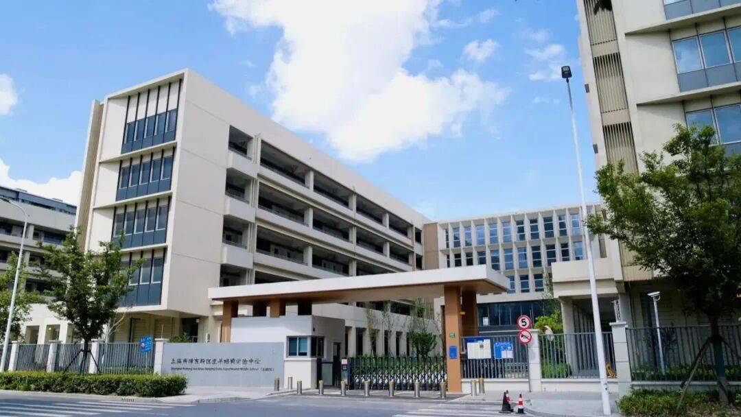 套户型丨最新房价+户型图+小区环境+配套+资讯+地铁距离+售楼处电话+一房一价保利天奕 (上海)网站-2025楼盘评测_上海浦东保利天奕 2025最新价格配(图65)